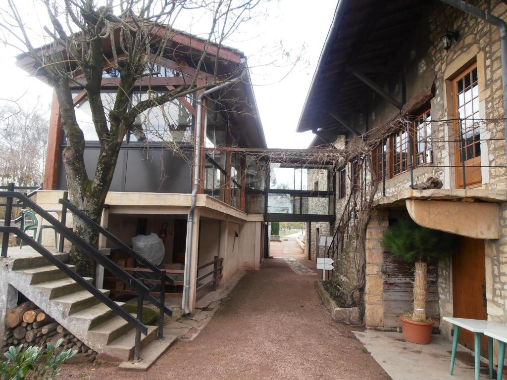 Logis Hotel Restaurant La Vieille Ferme, Macon Nord Sancé Exteriör bild